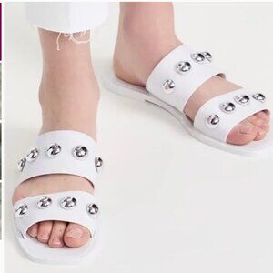 NIB Schutz Lizzie Crystal Sandals in White and Silver